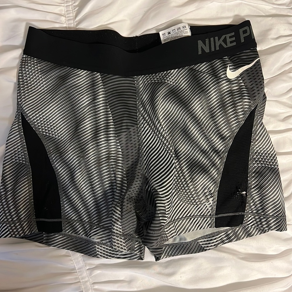 Nike pros